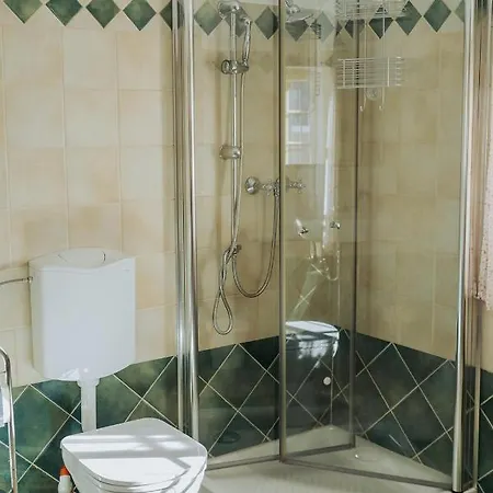 Apartment Mozinetova Hisa