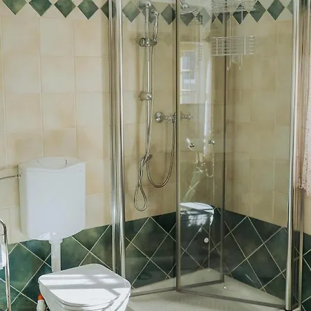 Apartment Mozinetova Hisa