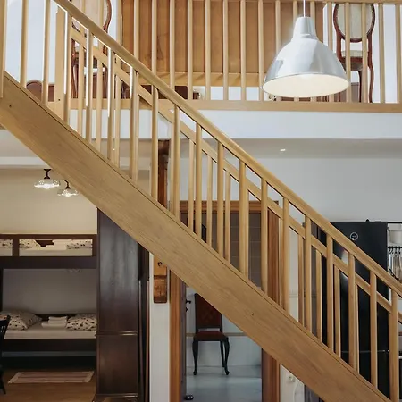 Mozinetova Hisa Sentjost nad Horjulom