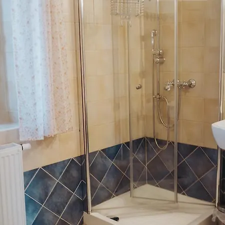 Mozinetova Hisa Apartment *