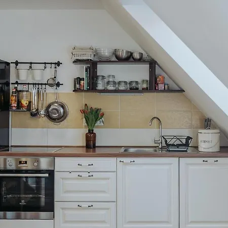 Mozinetova Hisa Sentjost nad Horjulom