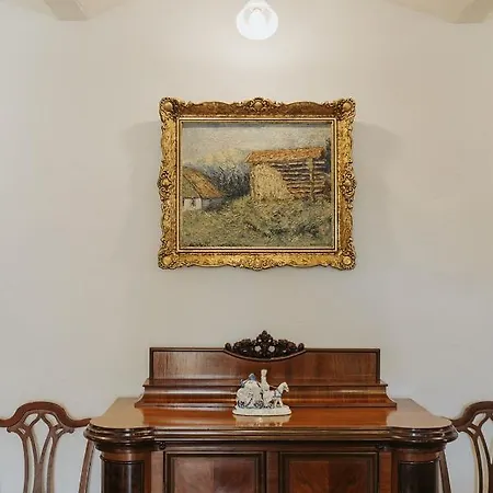 Mozinetova Hisa * Sentjost nad Horjulom