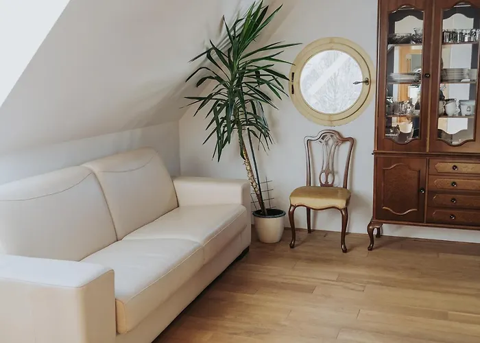 Mozinetova Hisa * Sentjost nad Horjulom