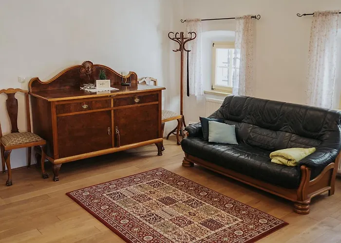 Mozinetova Hisa * Sentjost nad Horjulom