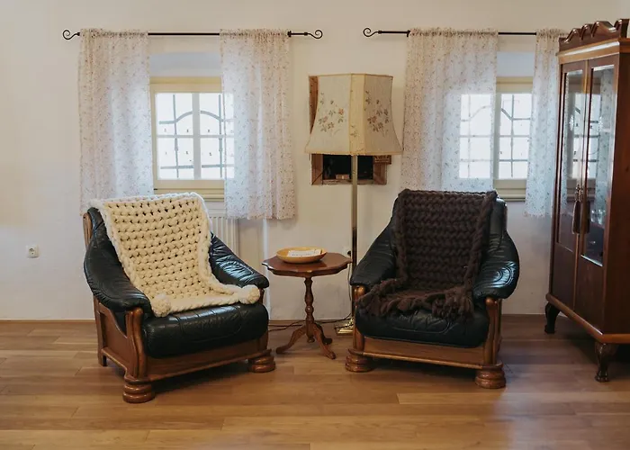 Mozinetova Hisa アパート